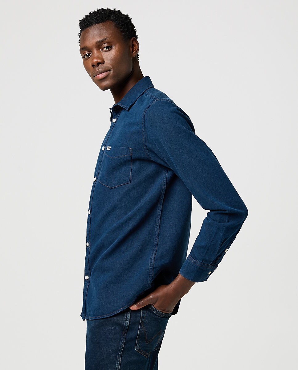 Camisa vaquera de hombre con bolsillo en el pecho · Wrangler · El