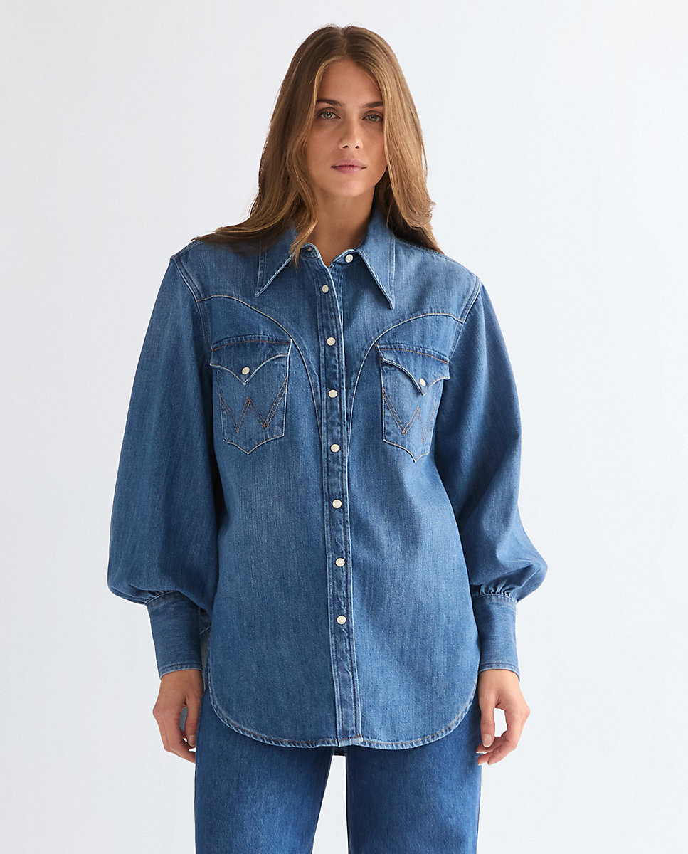 Wrangler - Camisa vaquera de mujer en azul.