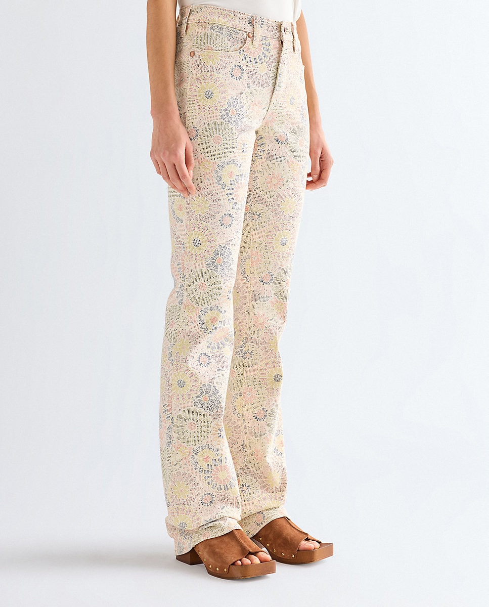Wrangler - Vaquero de mujer de corte campana y cintura regular.