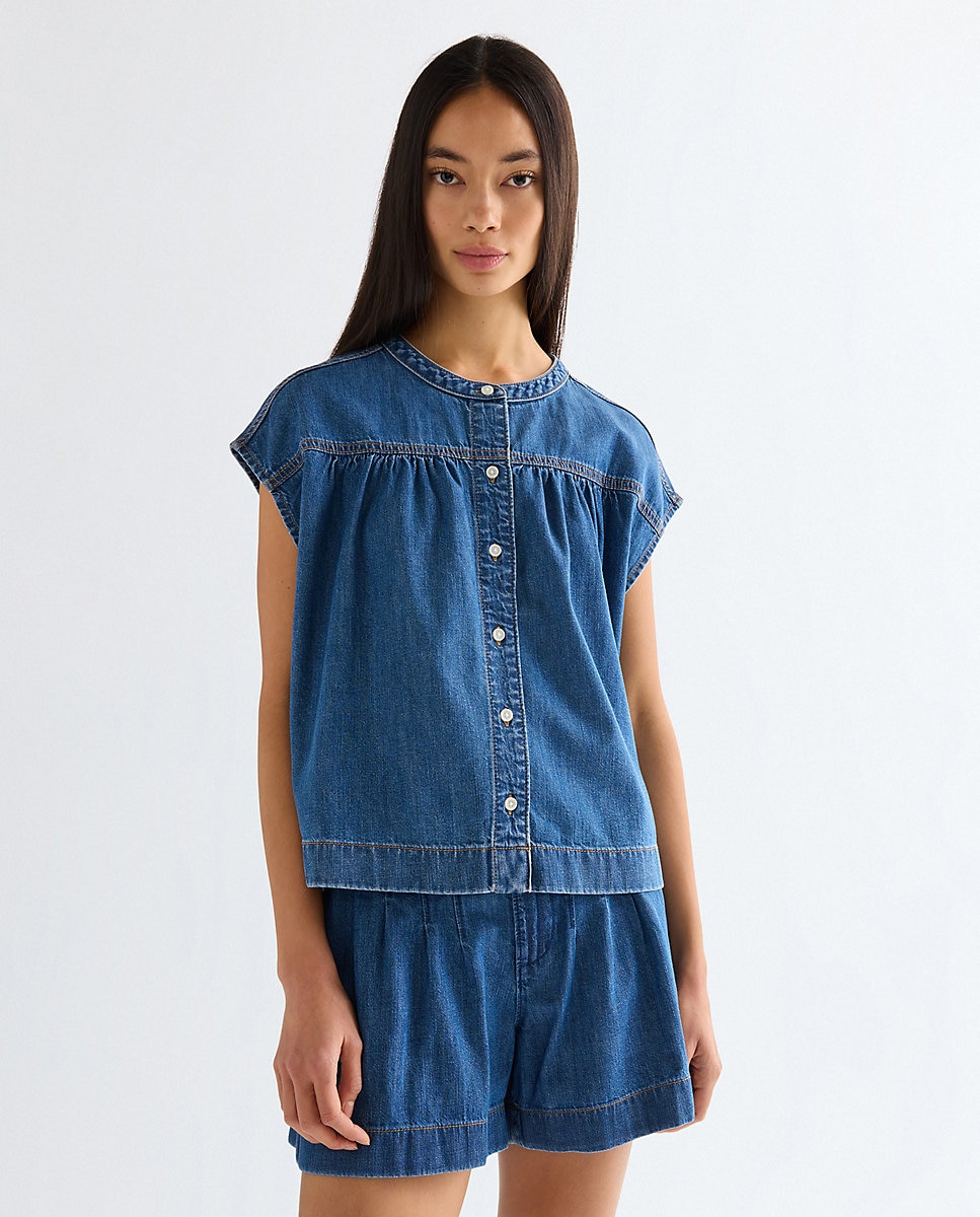 Wrangler - Camisa vaquera de manga corta de mujer en azul.