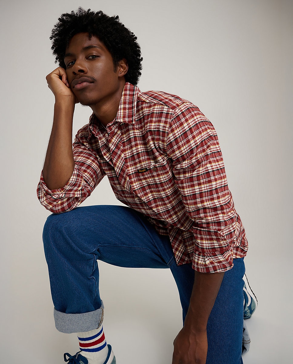 Wrangler|| X Stranger Things ™ Camisa de hombre de corte regular a cuadros ROJA