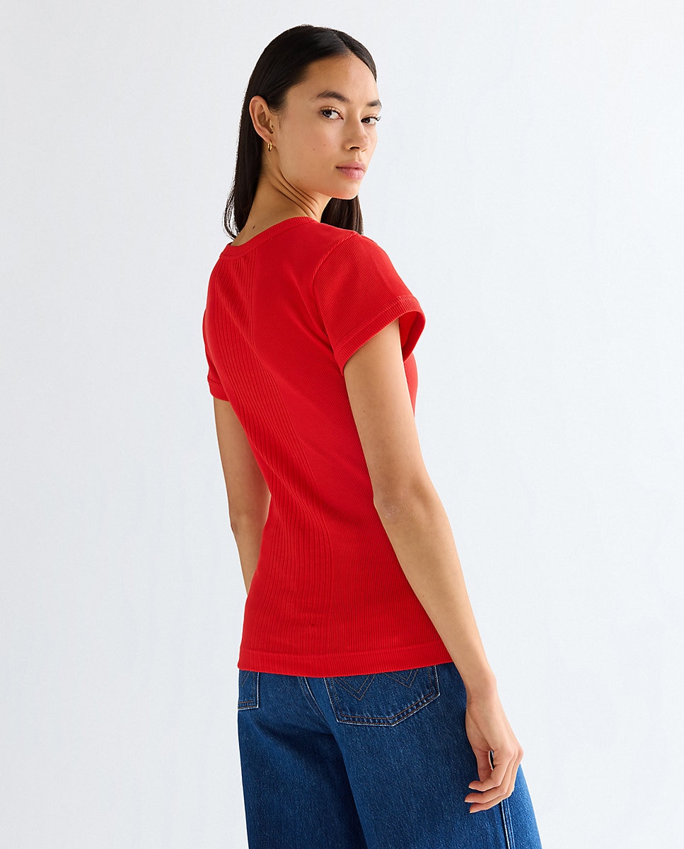Camiseta de mujer de manga corta con detalles de canalé - Wrangler - Rojo Rojo-2