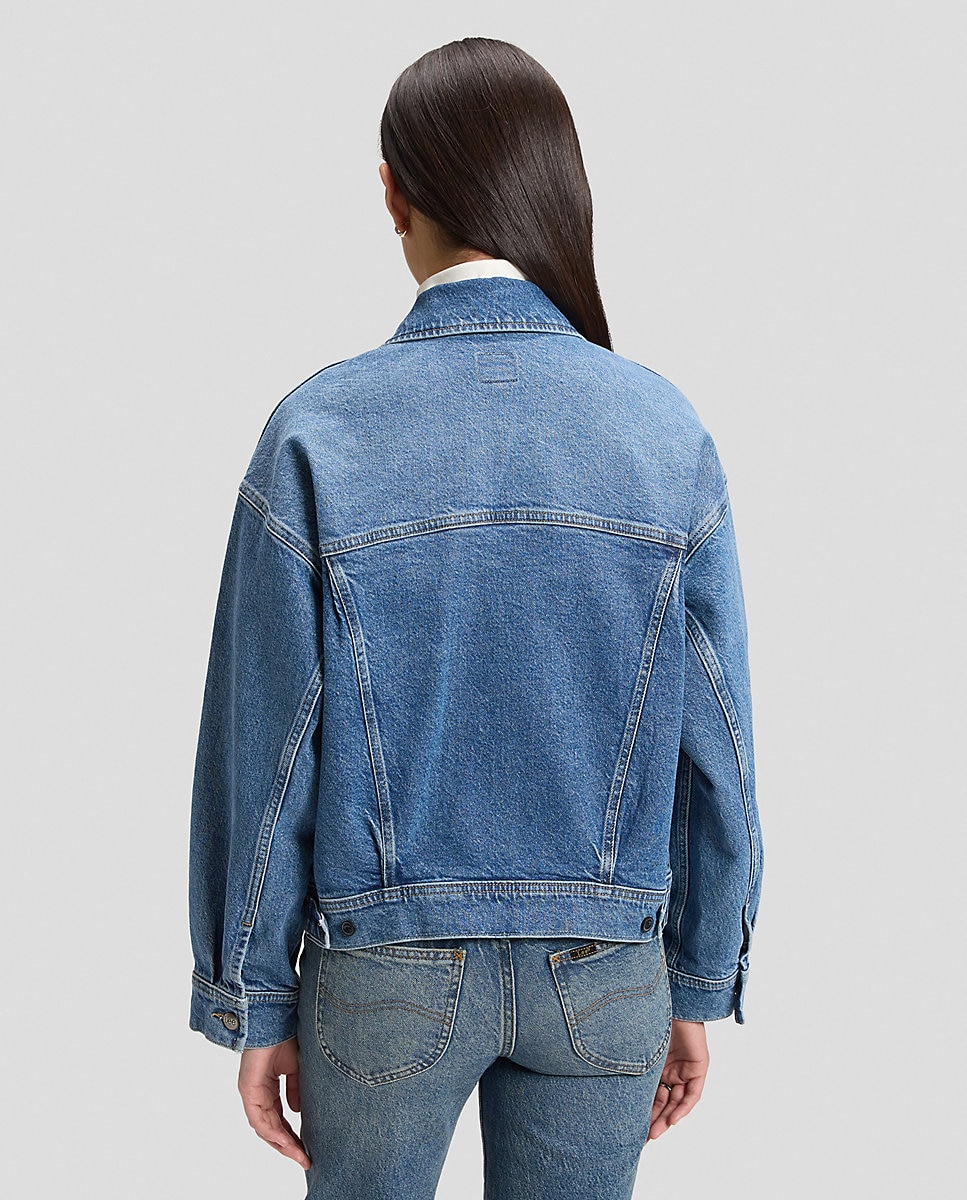 Chaqueta vaquera de mujer con canesús inclinados, dos bolsillos en el pecho y pespuntes en zigzag en la tapeta - Lee - Azul Azul-2