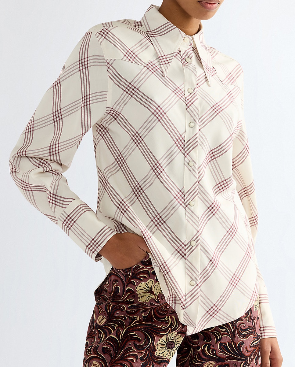 Camisa de mujer con cierres de remache y cuello en punta - Wrangler - Rosa Rosa-5