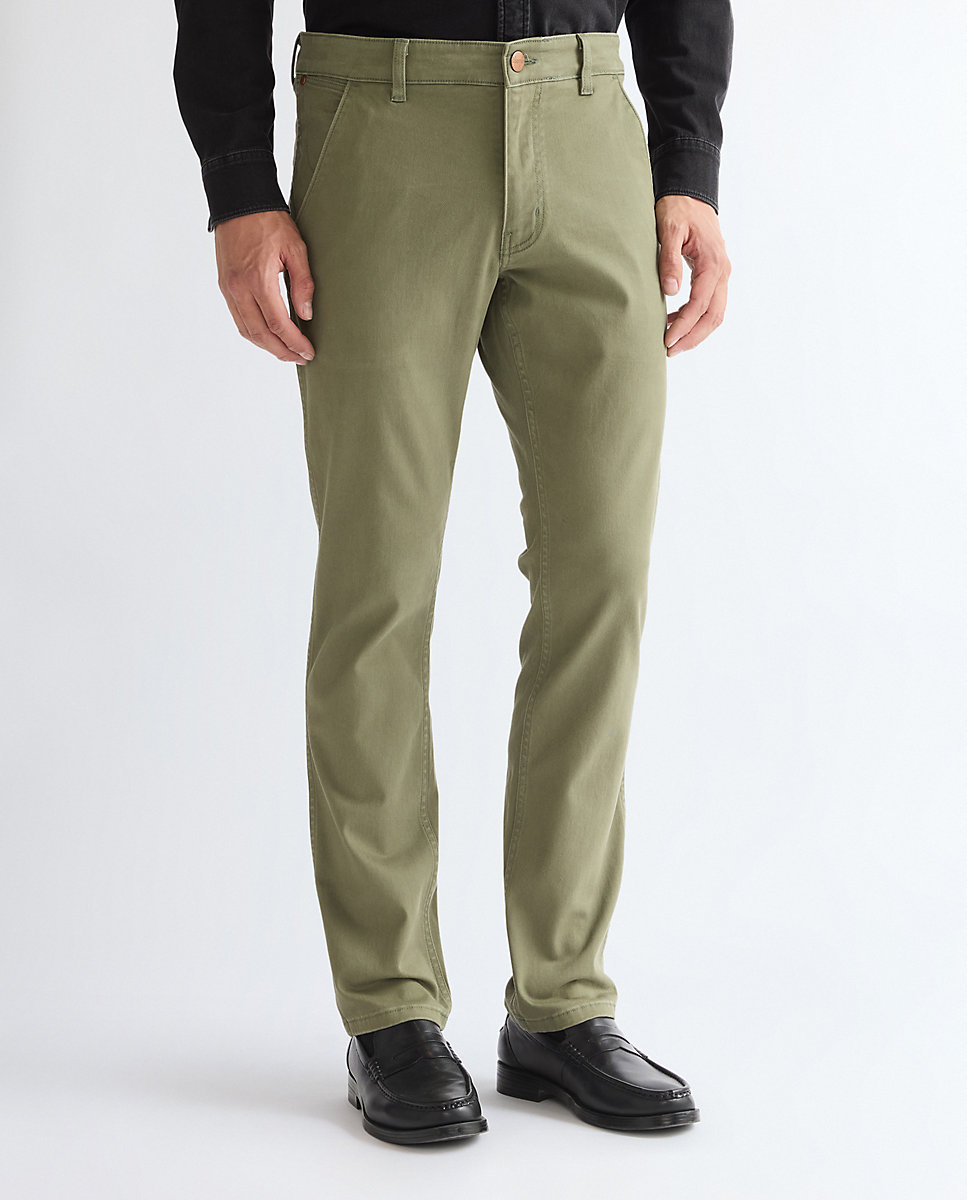 Imagen 0 de Chinos de hombre de corte regular recto Verde