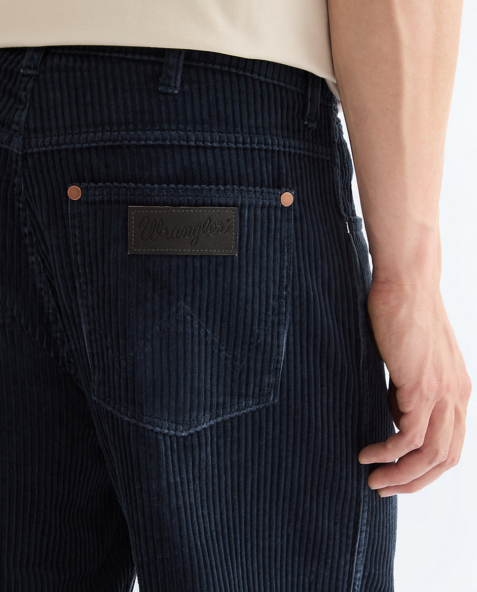 Pantalones rectos sueltos de pana de hombre de corte relaxed en - Wrangler - Azul Azul-5