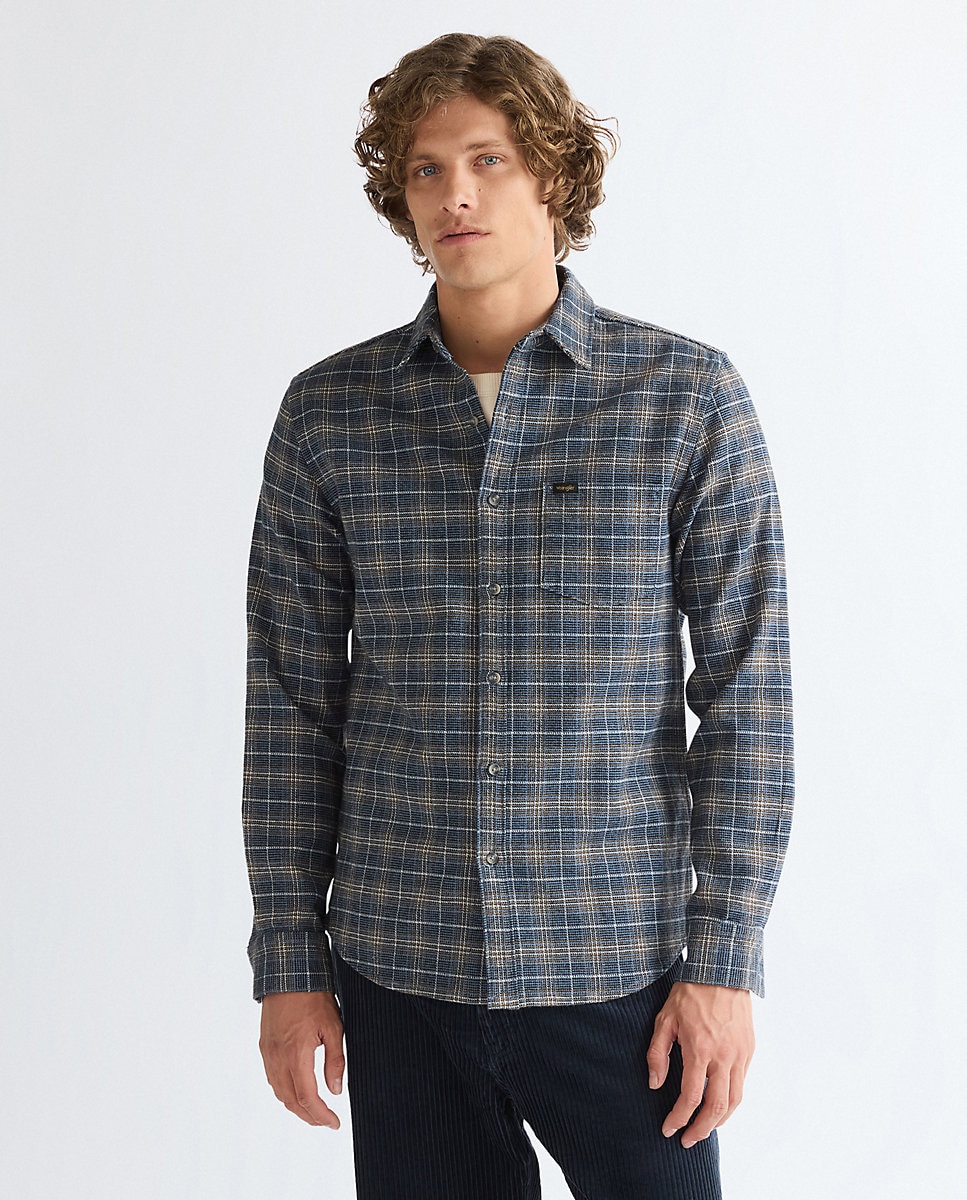 Imagen 0 de Camisa de hombre un bolsillo de corte regular Azul