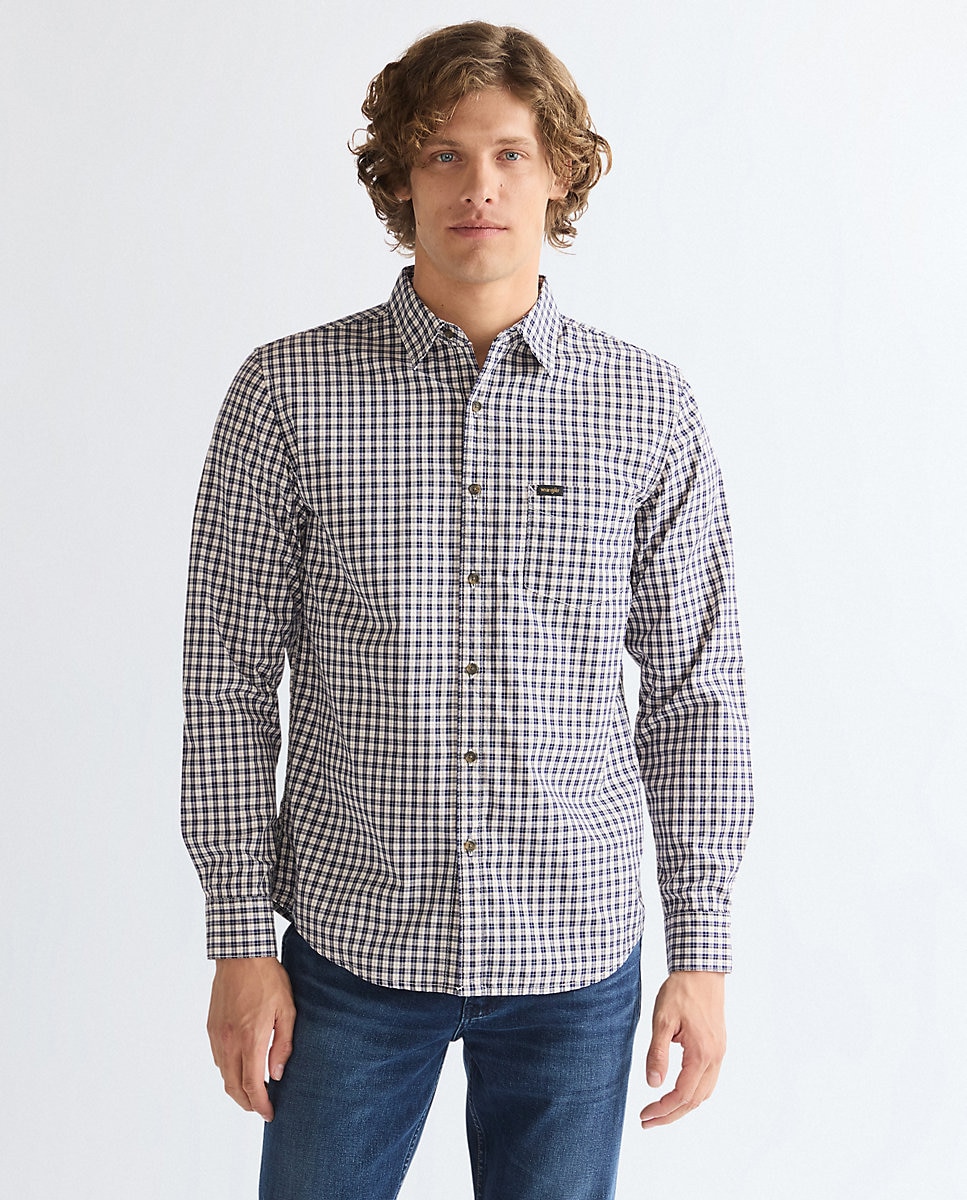 Imagen 0 de Camisa de hombre un bolsillo de corte regular Rosa