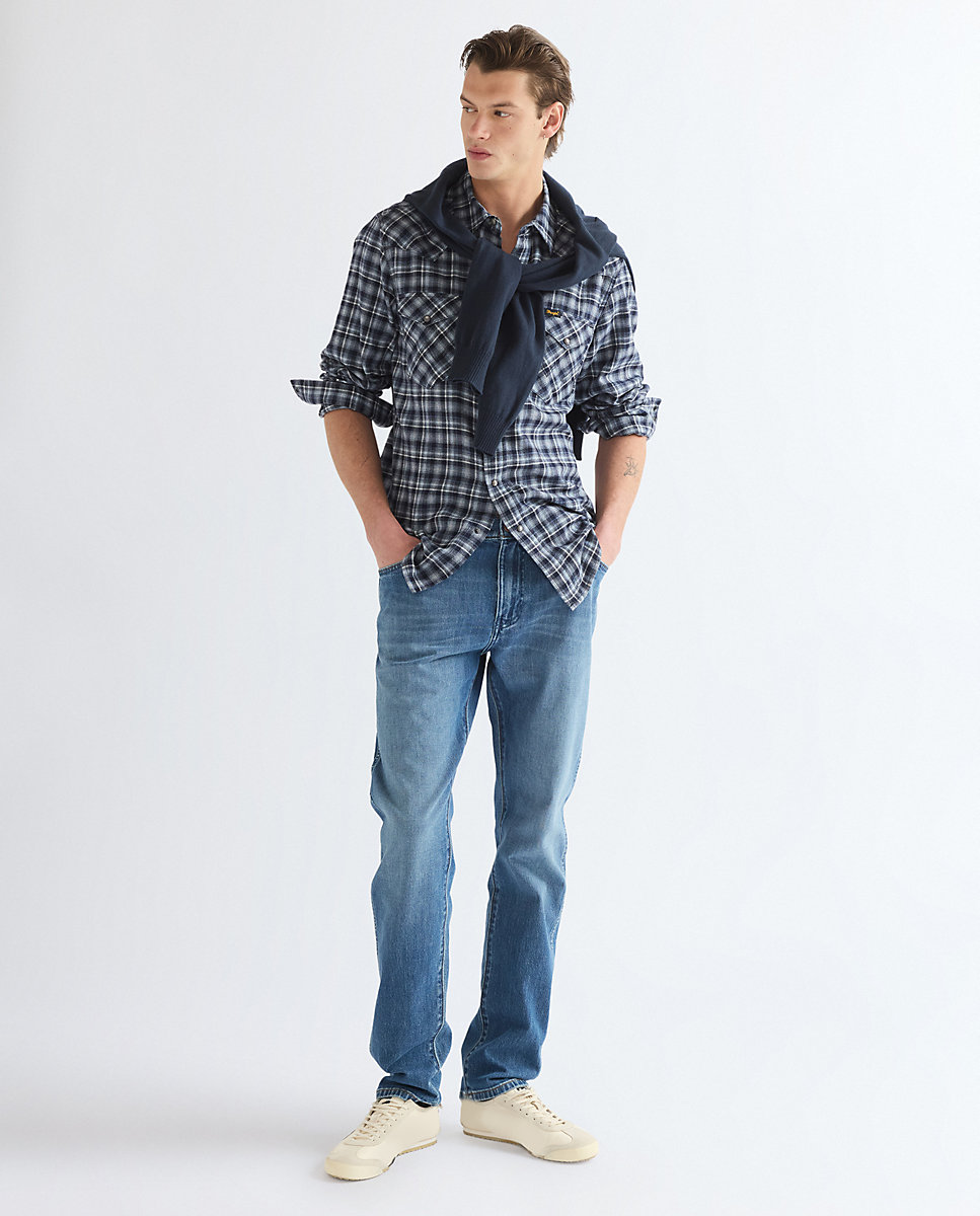 Vaqueros classic de hombre redford de corte cónico regular en tejido toughlite en - Wrangler - Azul Azul-2
