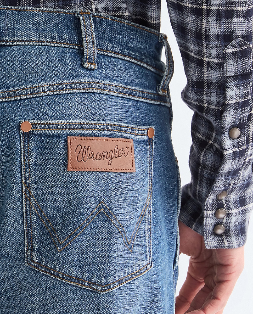 Vaqueros classic de hombre redford de corte cónico regular en tejido toughlite en - Wrangler - Azul Azul-5