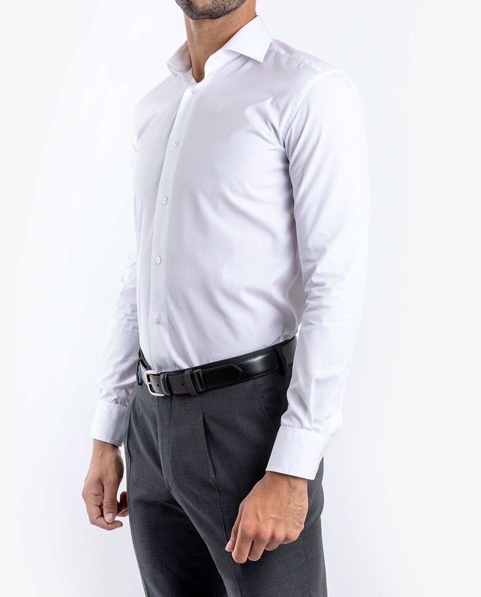 Wickett Jones - Camisa de hombre soft slim lisa en blanco.