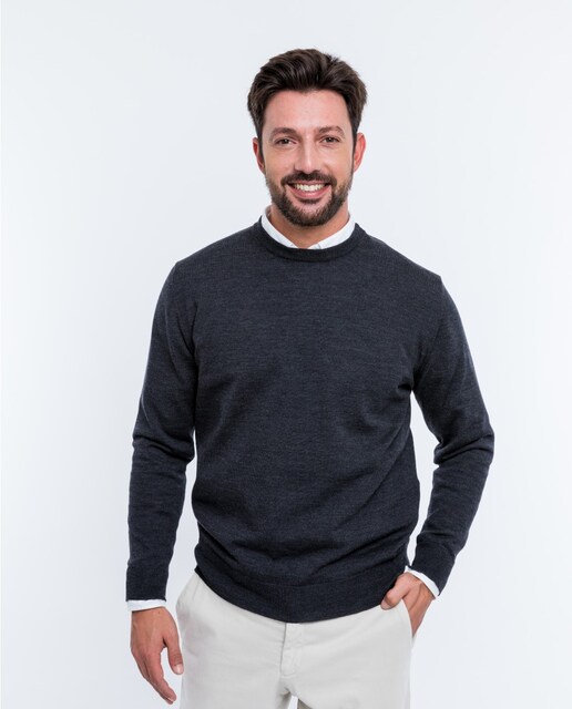 Imagen 0 de Jersey de hombre 100% lana fina merino en gris oscuro con cuello redondo