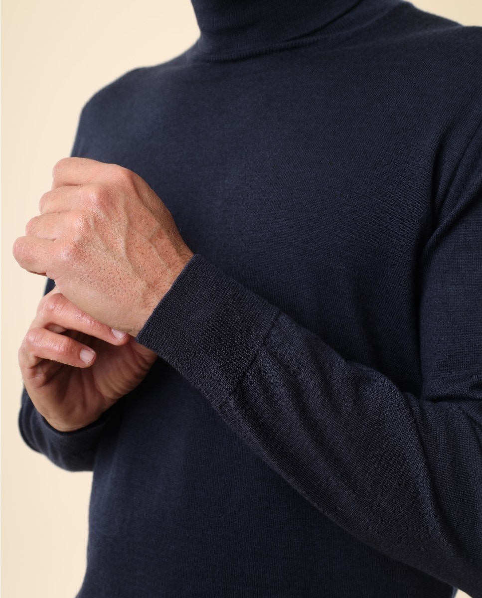 Imagen 4 de Jersey de hombre 100% lana fina merino en azul oscuro - Wickett Jones - Azul marino Azul marino