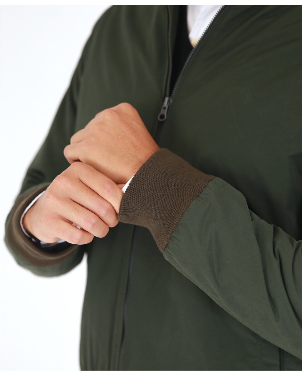 Cazadora de hombre en oliva oscuro - Wickett Jones - Verde Verde-4