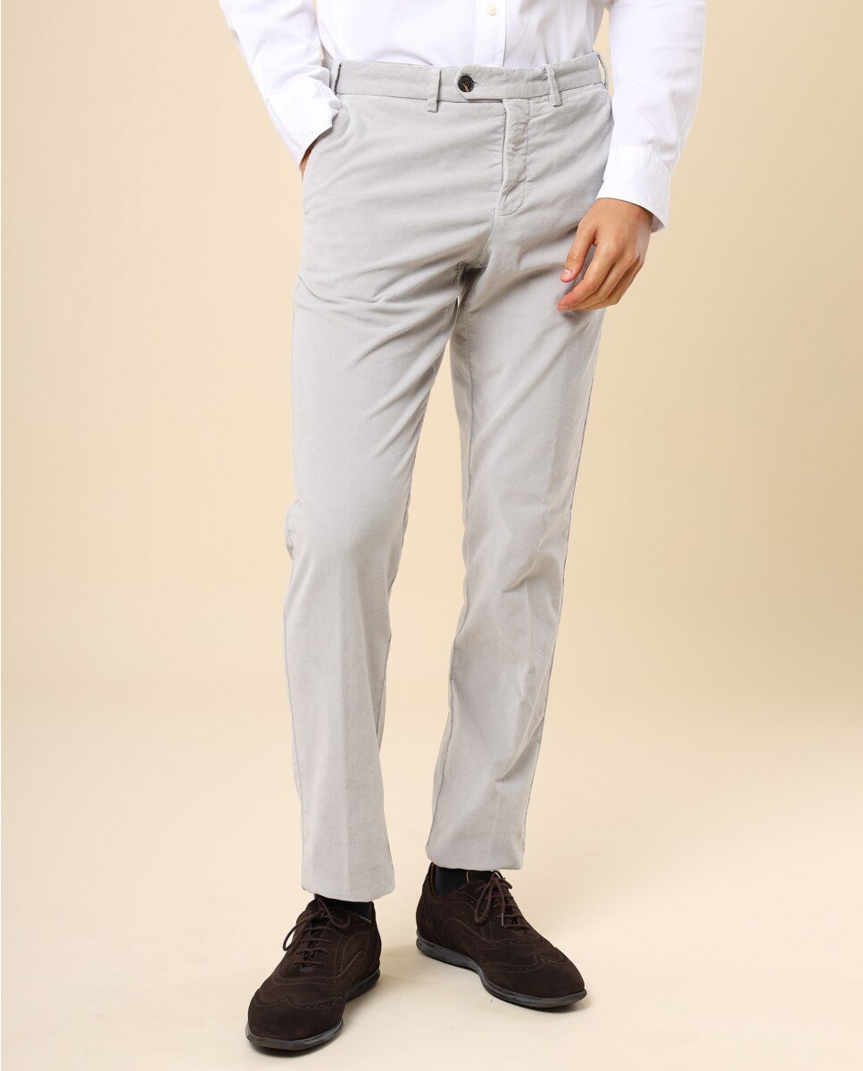 Imagen 2 de Pantalón chino de hombre regular en - Wickett Jones - Gris claro Gris claro