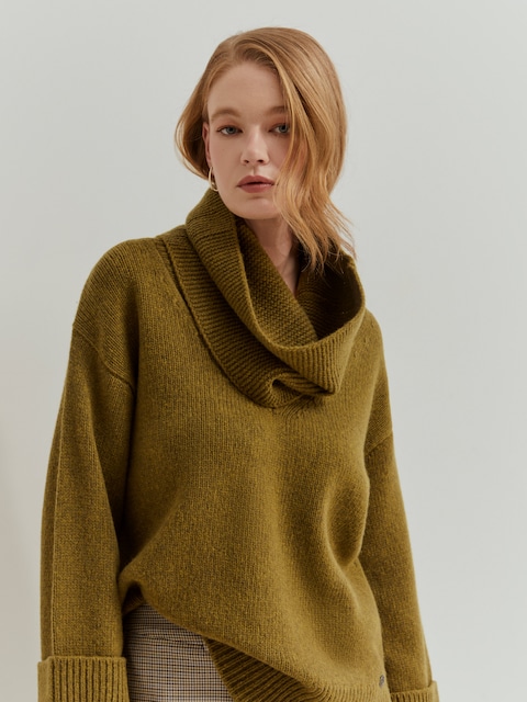 Imagen 0 de Suéter de mujer de cuello alto en lana merino