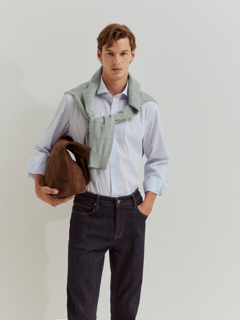 Imagen 0 de Camisa de algodón a rayas de corte entallado de hombre