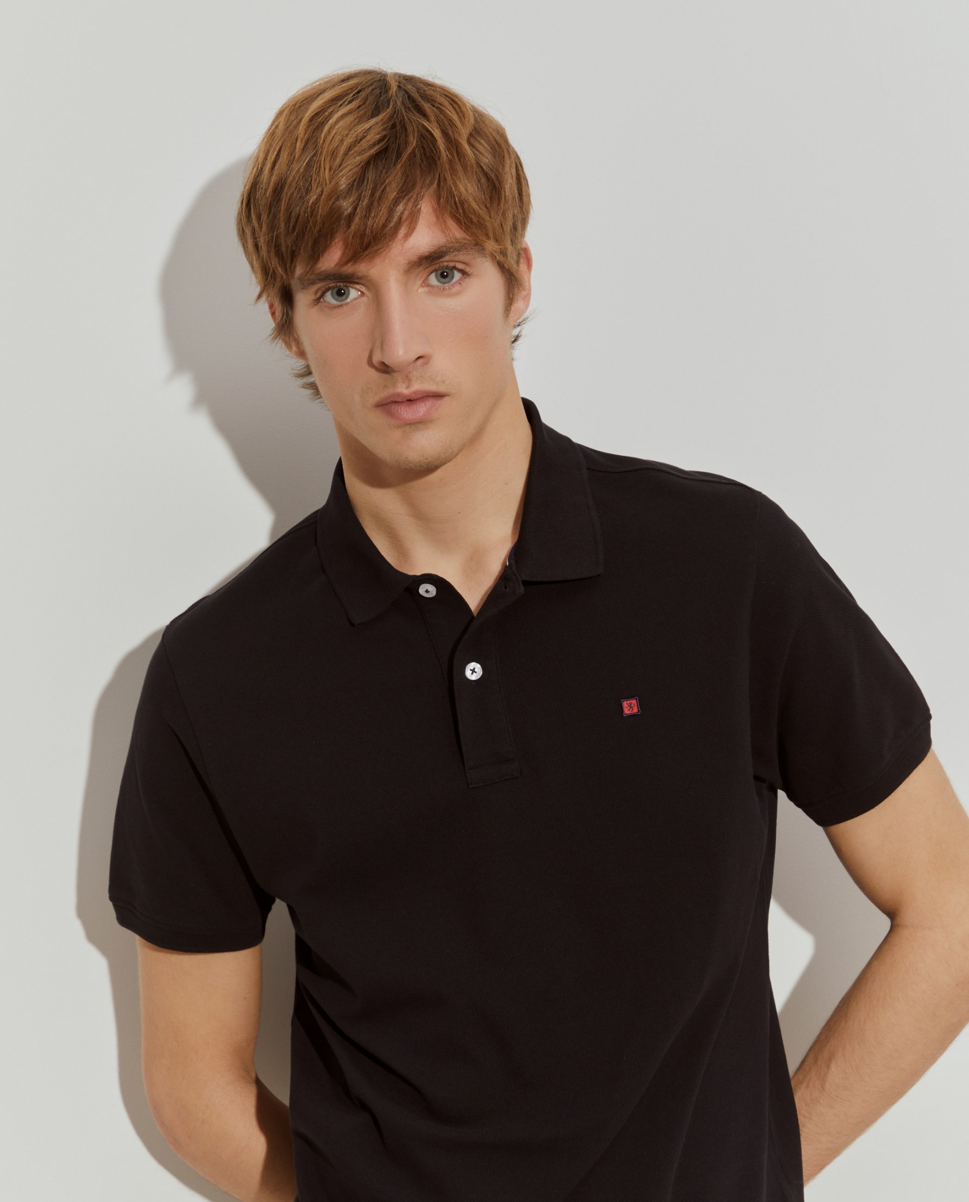 Polo regular fit de hombre en piqué de algodón en - Lion of Porches - Negro Negro-1