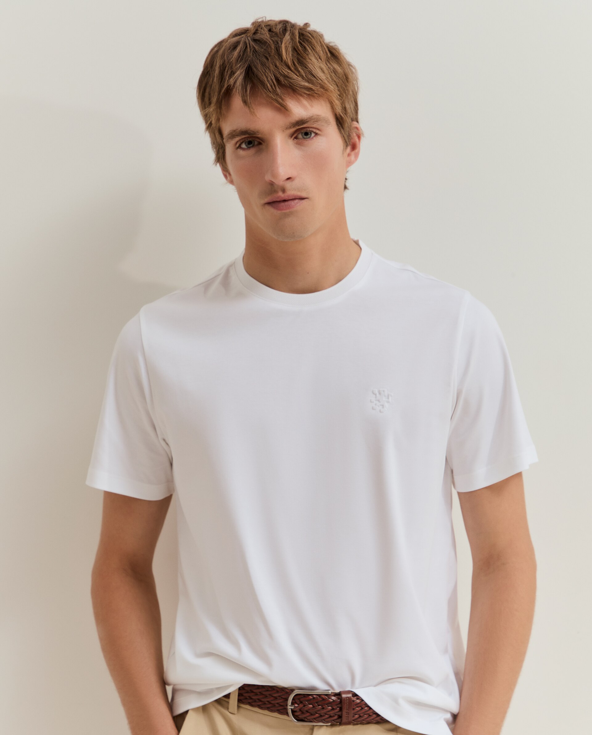 Camiseta básica de hombre en algodón de color blanca - Lion of Porches - Blanco Blanco-2