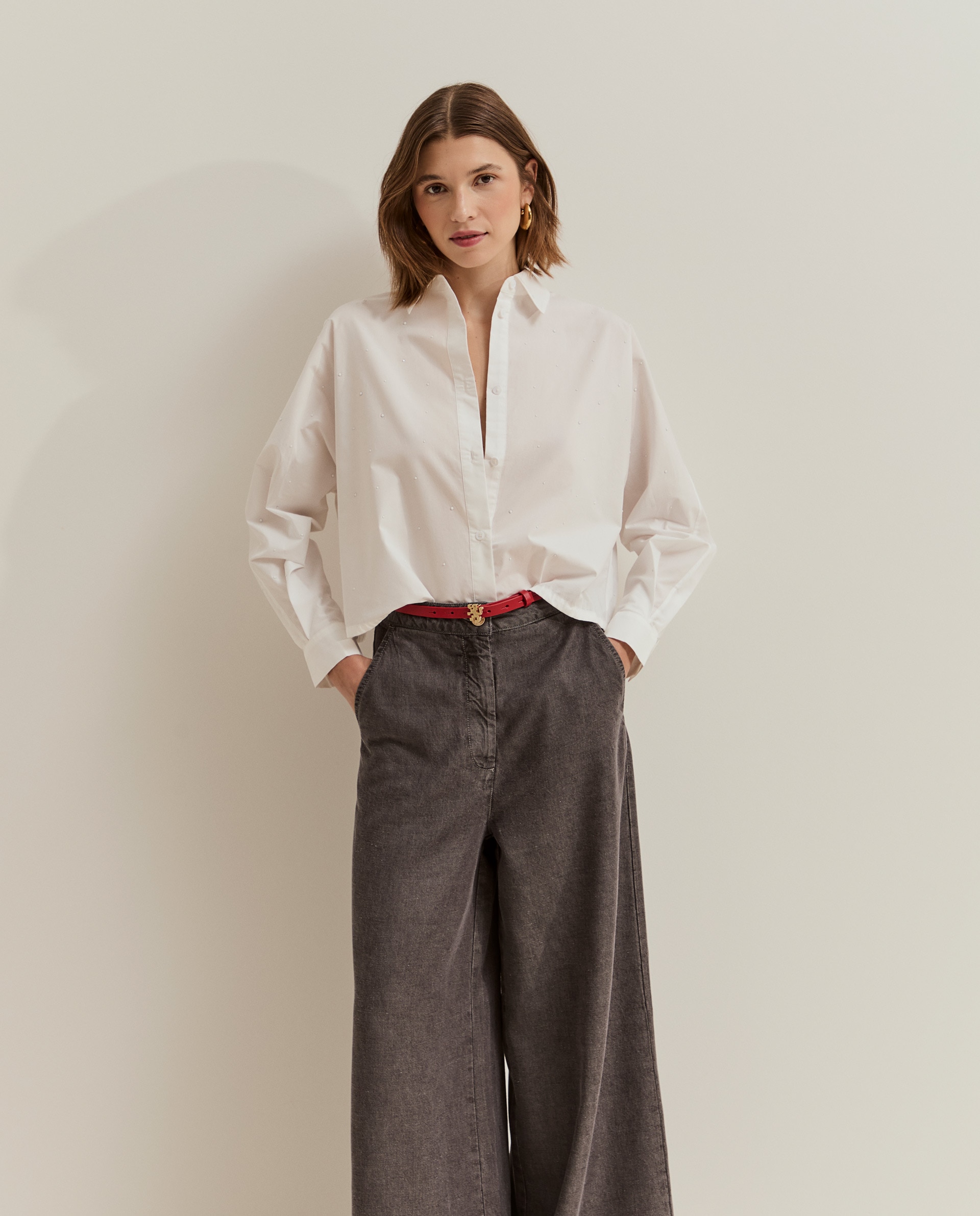 Camisa corta de mujer con pedrería - Lion of Porches - Blanco Blanco-2