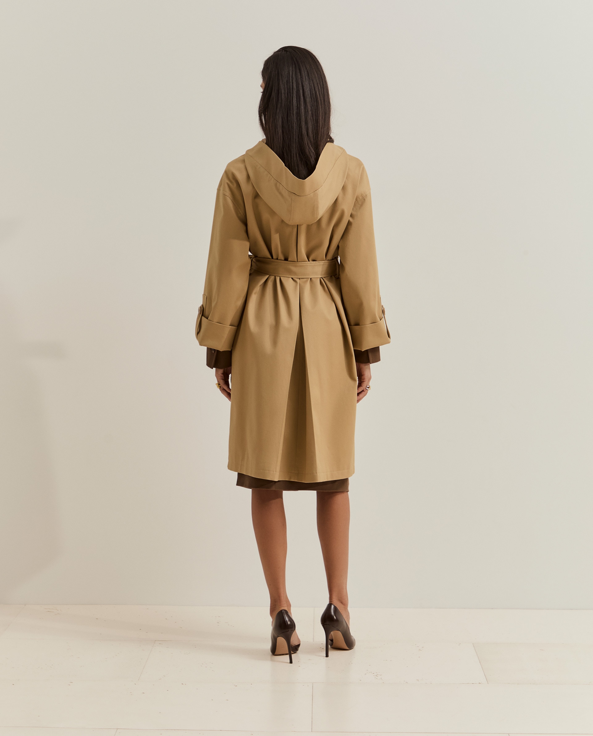 Abrigo de mujer estilo gabardina con capucha - Lion of Porches - Beige Beige-3