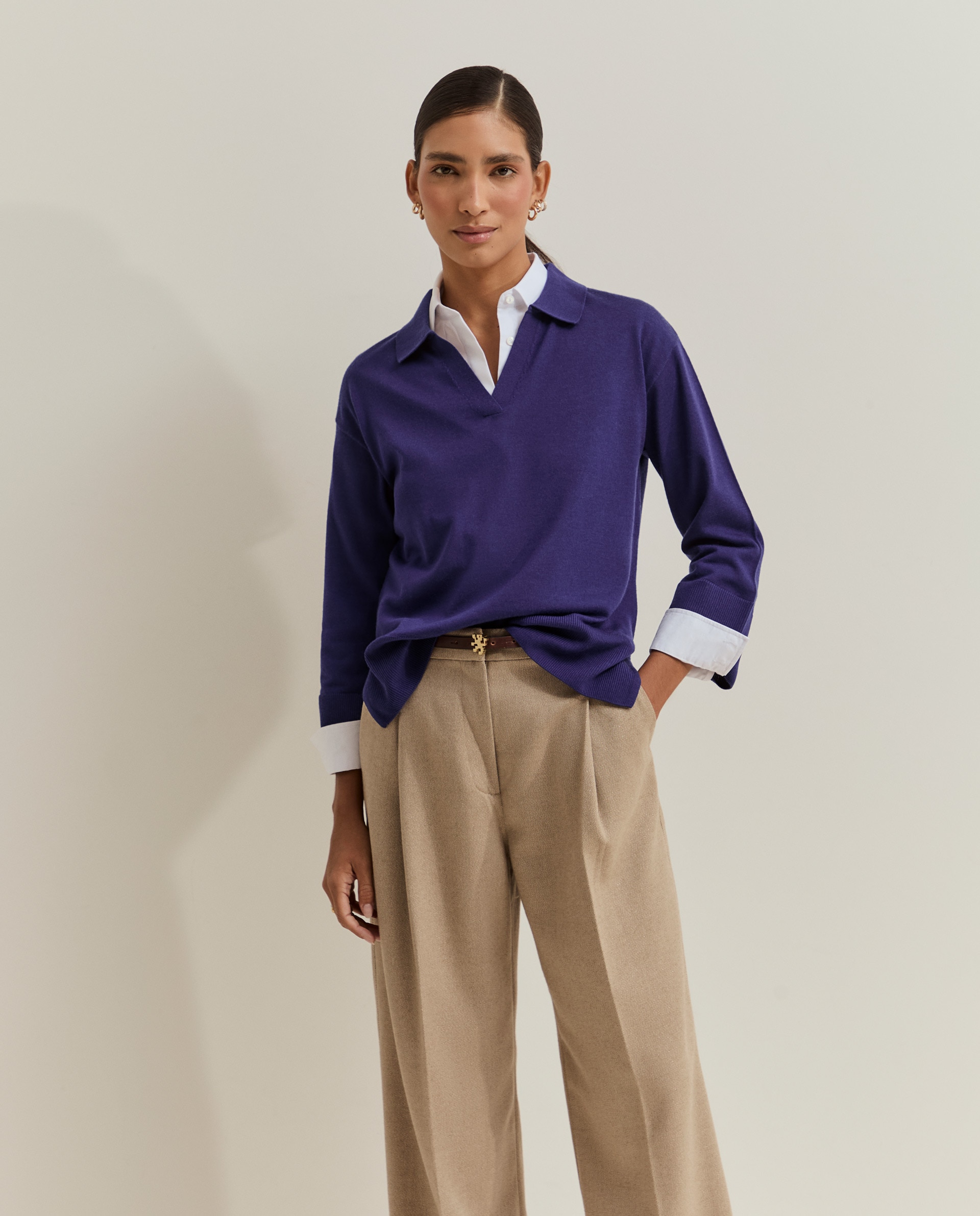 Imagen 4 de Jersey de mujer en lana y cuello en v - Lion of Porches - Morado Morado