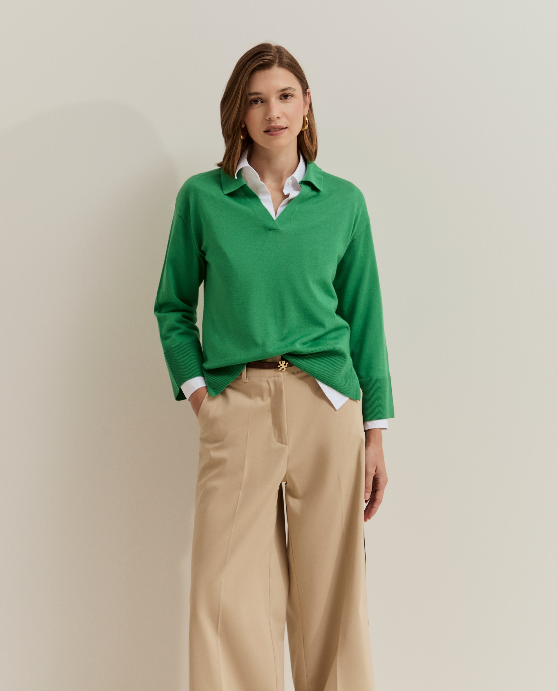 Jersey de mujer en lana y cuello en v - Lion of Porches - Verde Verde-1