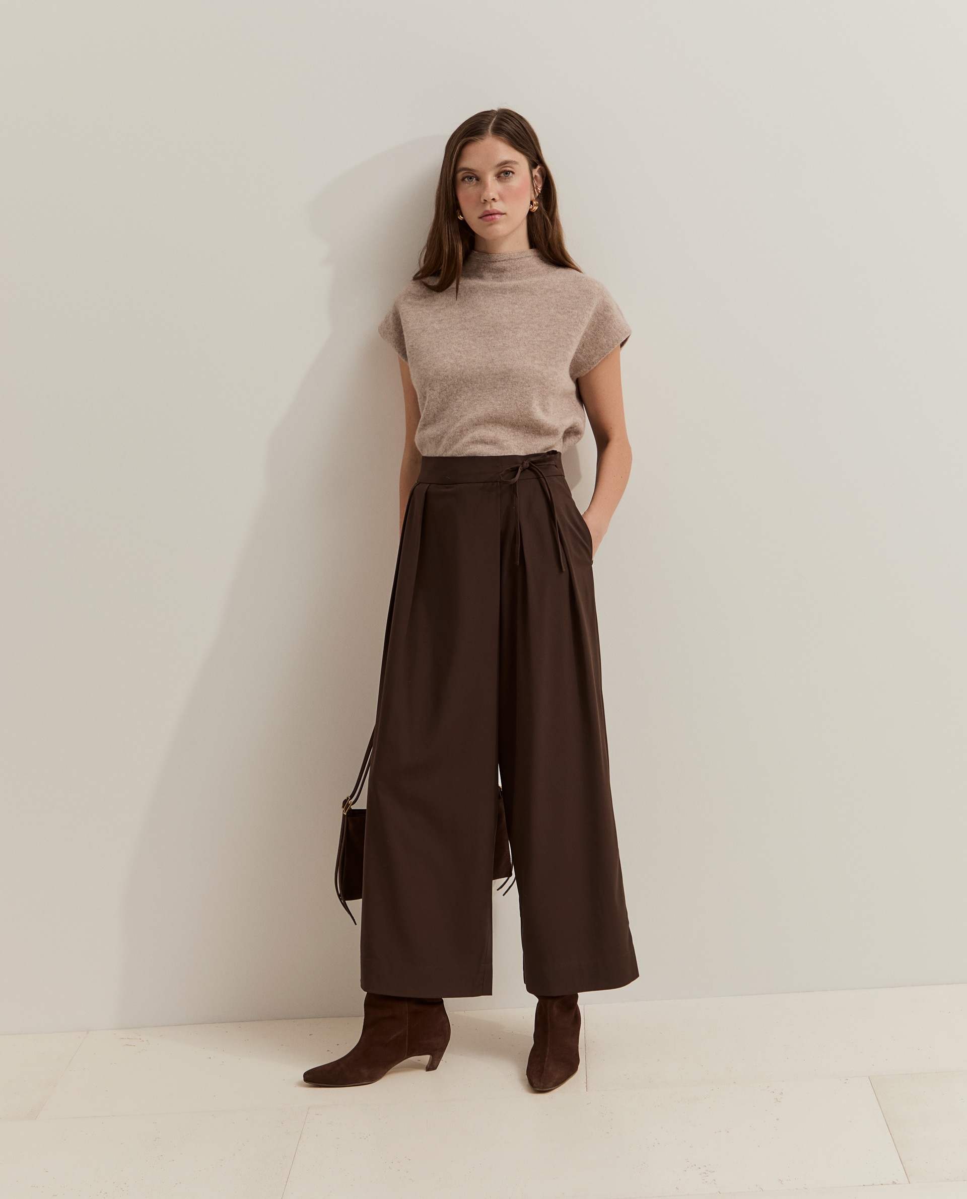 Pantalones de mujer pierna ancha con pliegues - Lion of Porches - Marrón Marrón-1