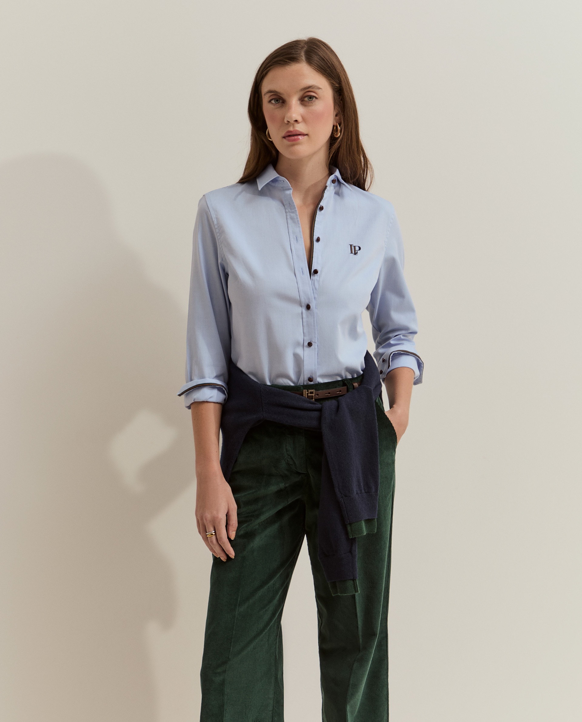 Camisa de mujer clásica en algodón - Lion of Porches - Azul claro Azul claro-4