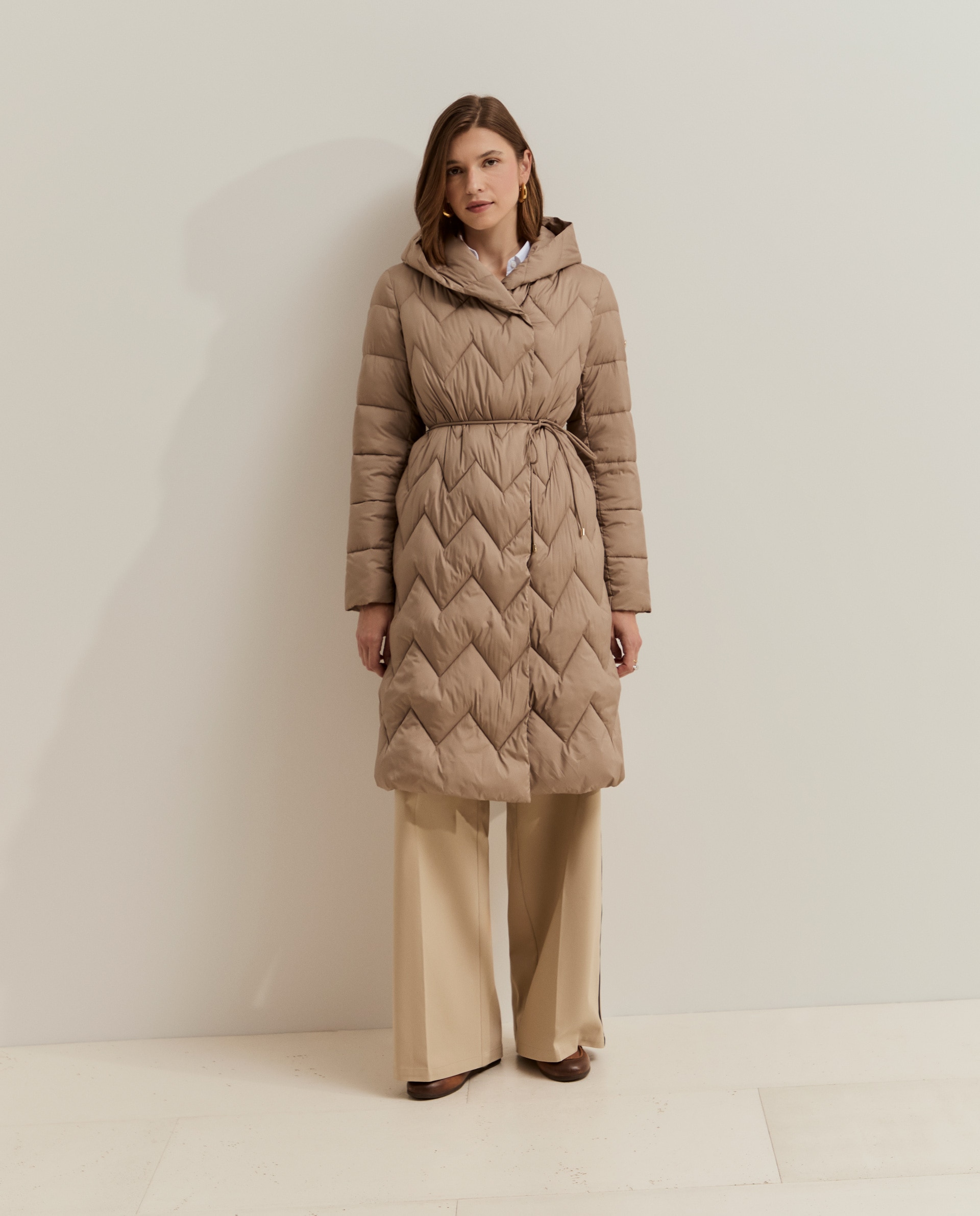Chaqueta de mujer acolchada con capucha - Lion of Porches - Beige Beige-4