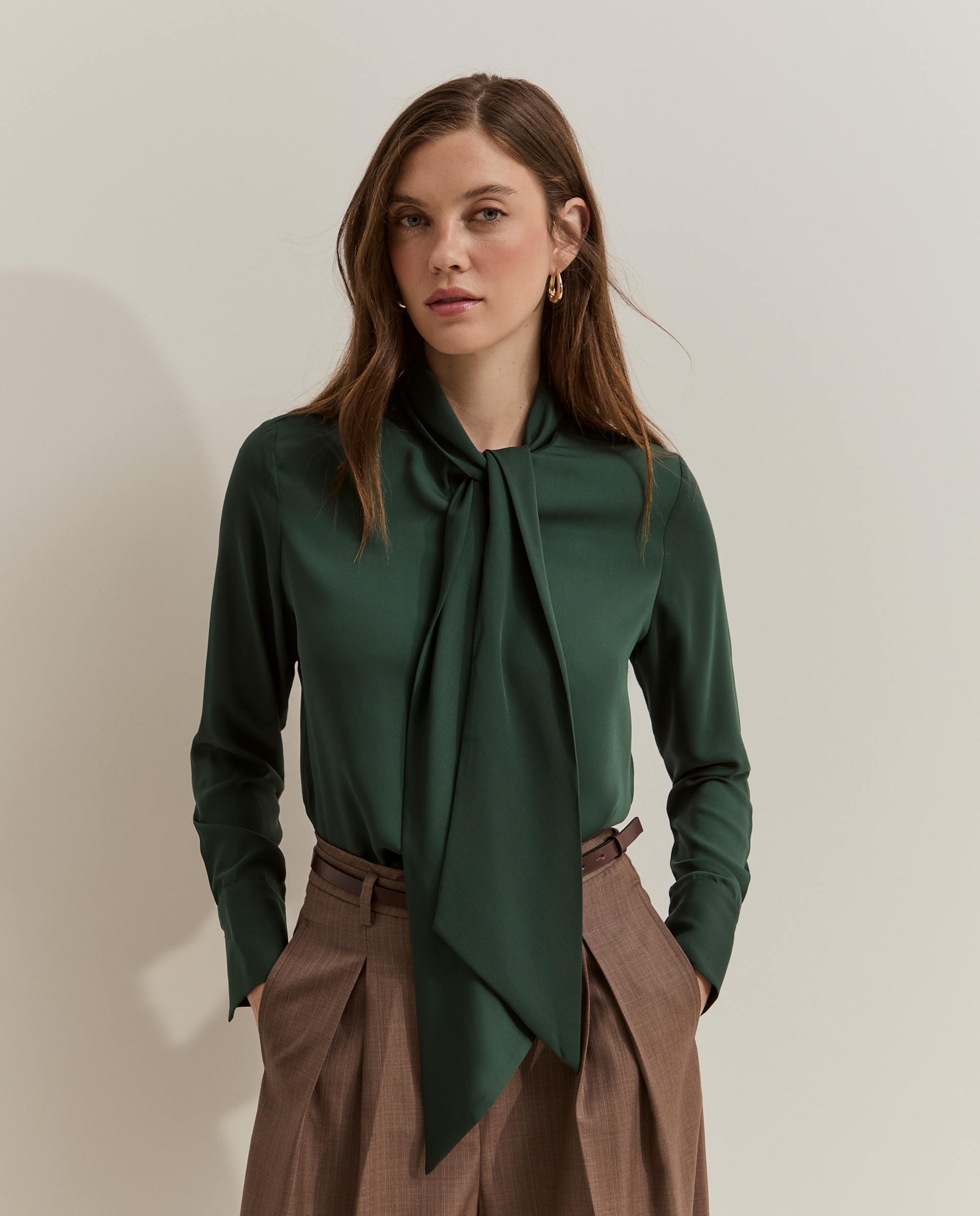 Blusa vaporosa con lazo - Lion of Porches - Verde oscuro Verde oscuro-1