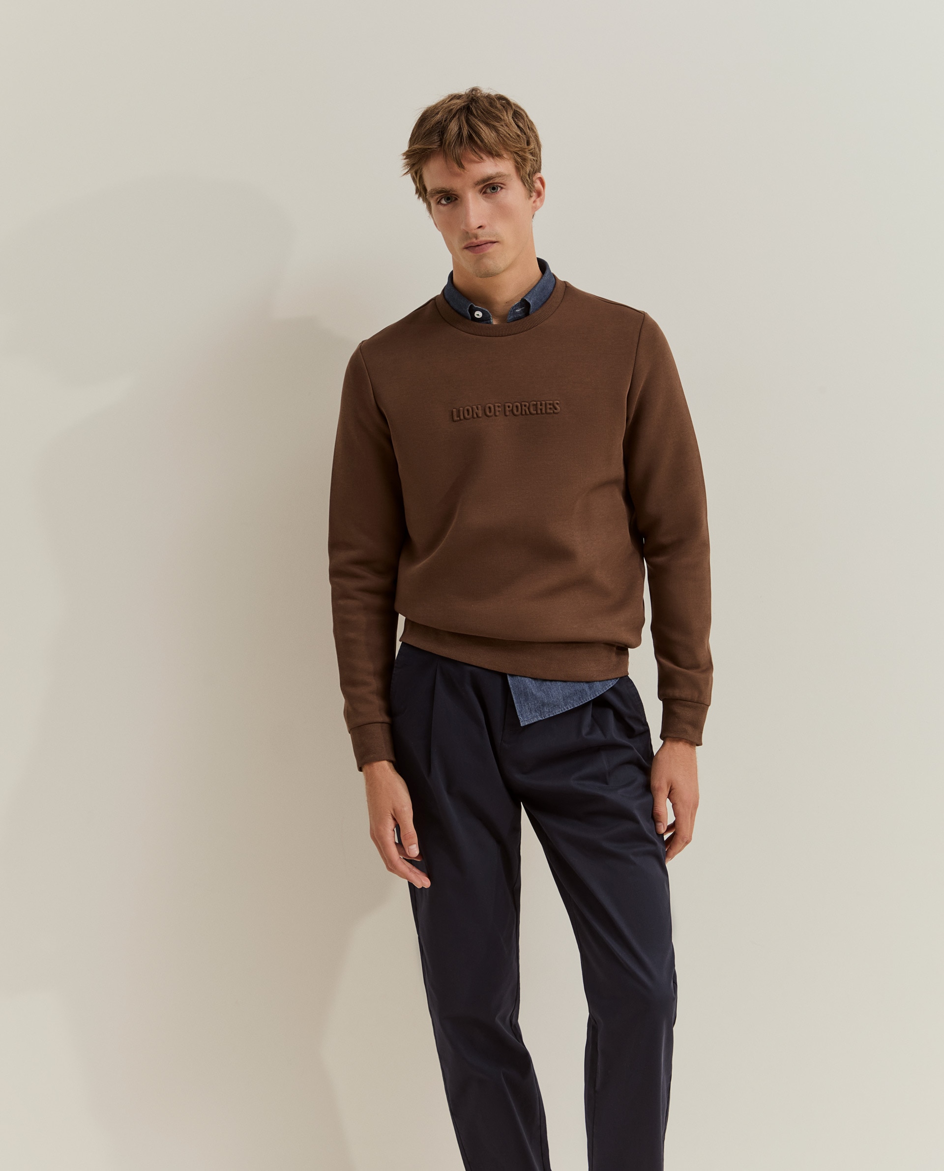 Imagen 0 de Sudadera de hombre con logo Marrón