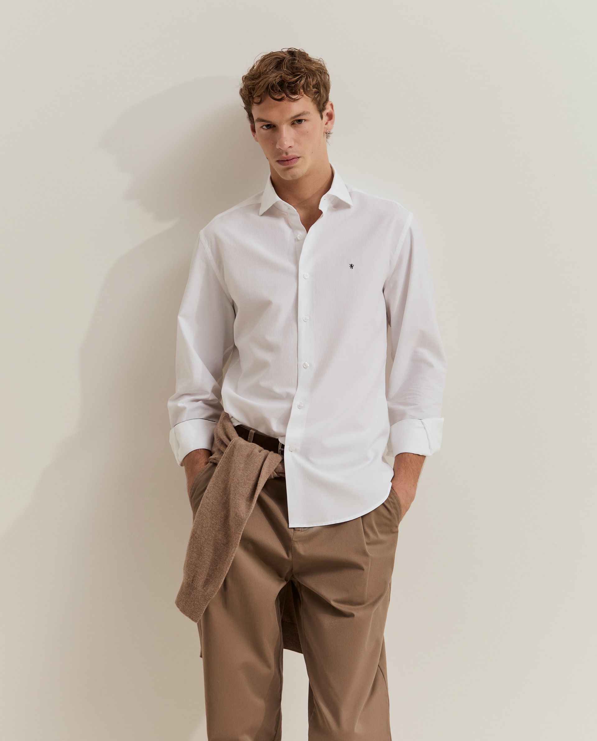 Camisa de hombre de algodón de corte ajustado - Lion of Porches - Blanco Blanco-4