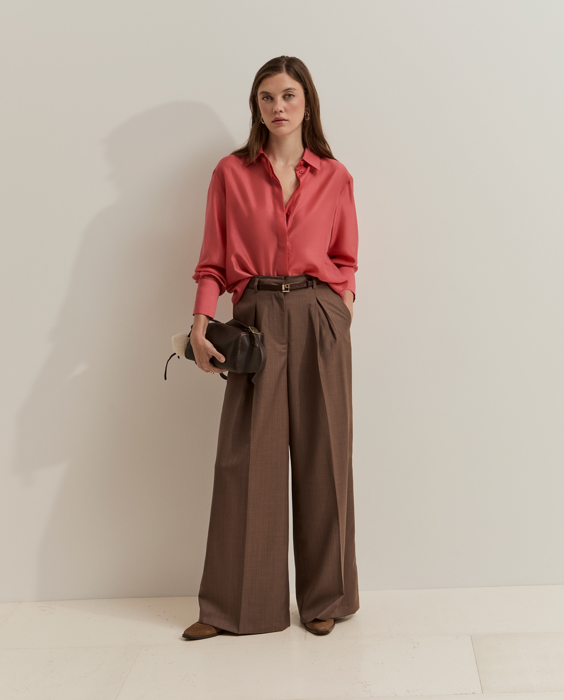 Pantalones de mujer com pierna ancha y pliegues - Lion of Porches - Marrón Marrón-1