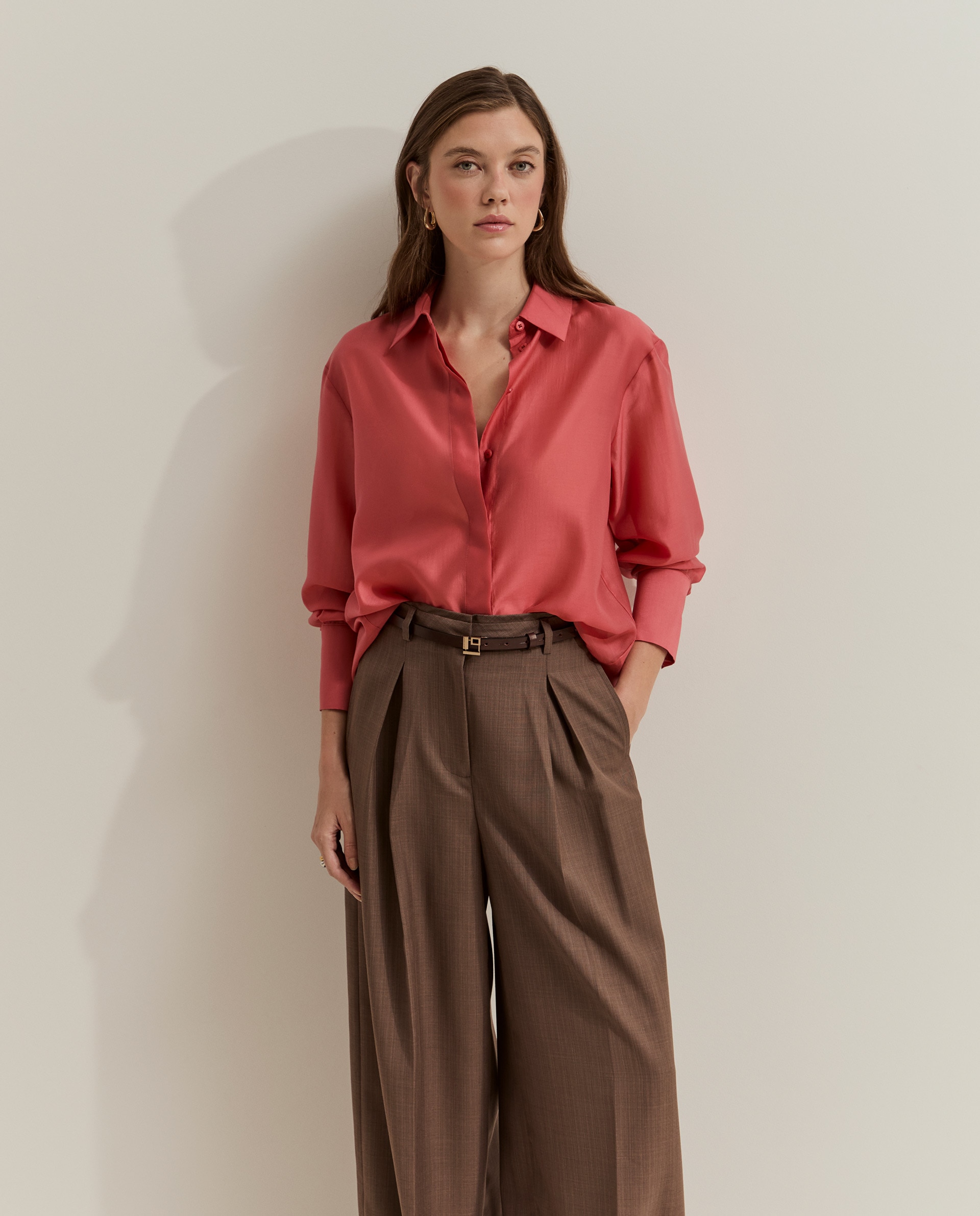 Pantalones de mujer com pierna ancha y pliegues - Lion of Porches - Marrón Marrón-2