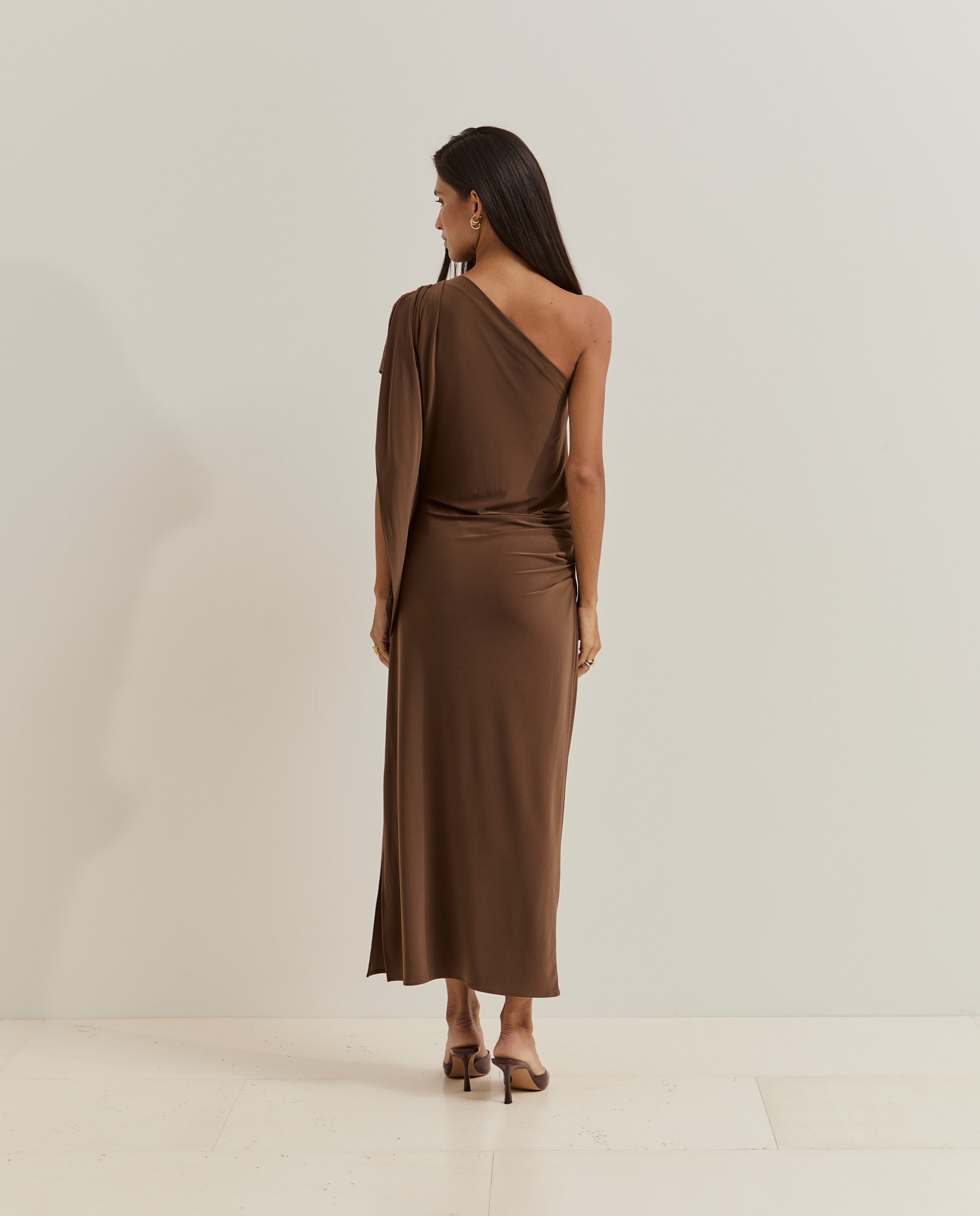 Vestido midi de un solo hombro - Lion of Porches - Marrón Marrón-3