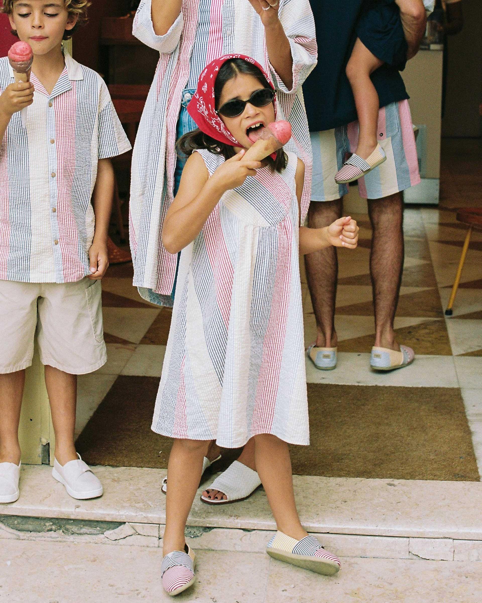 Imagen 0 de Vestido de niña 100% algodón y a rayas Rojo