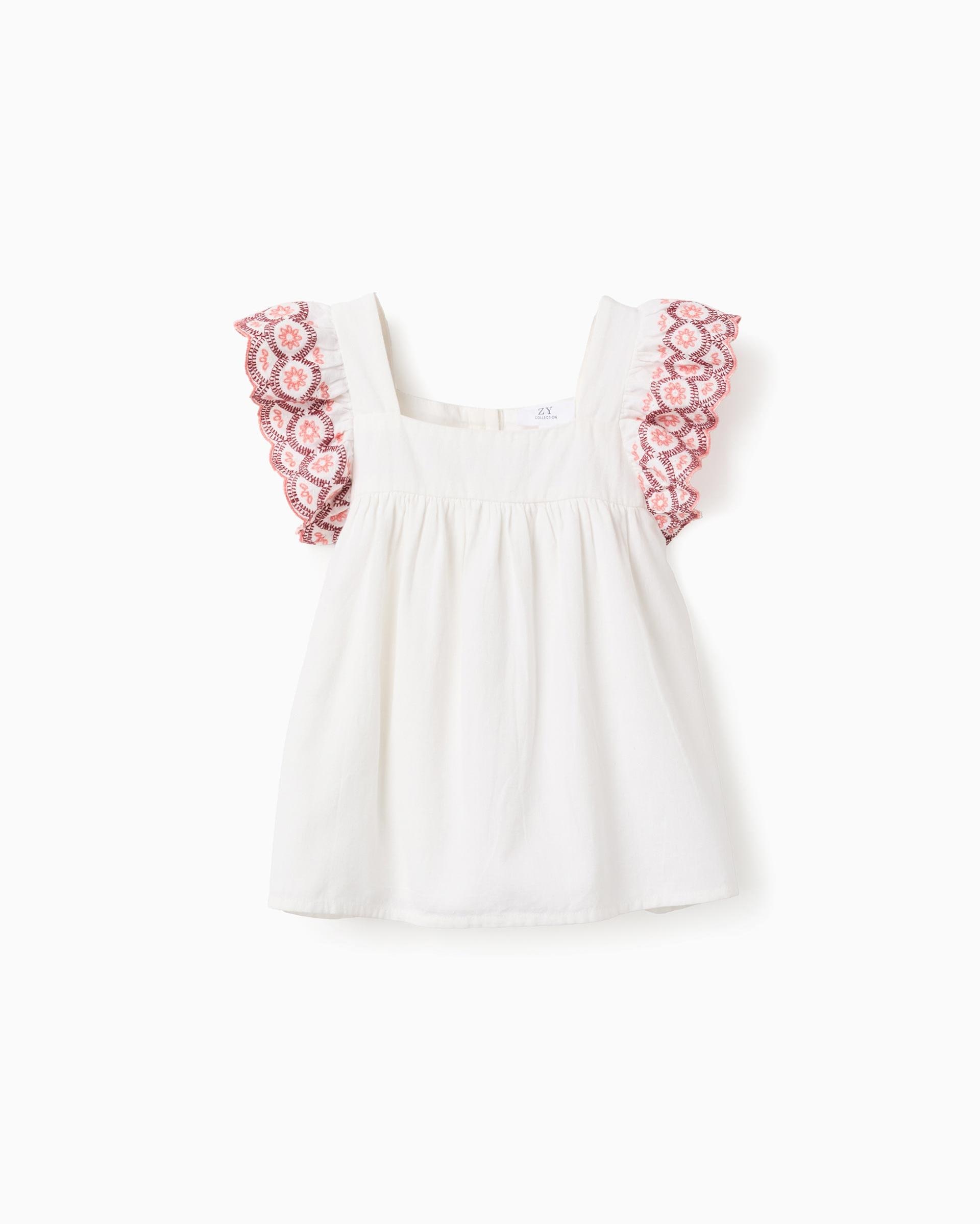 Blusa de niña en mezcla de lino y algodón y con volantes