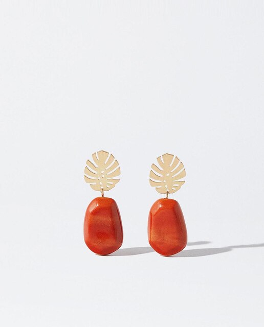 Pendientes grandes con piedra colgante en rojo