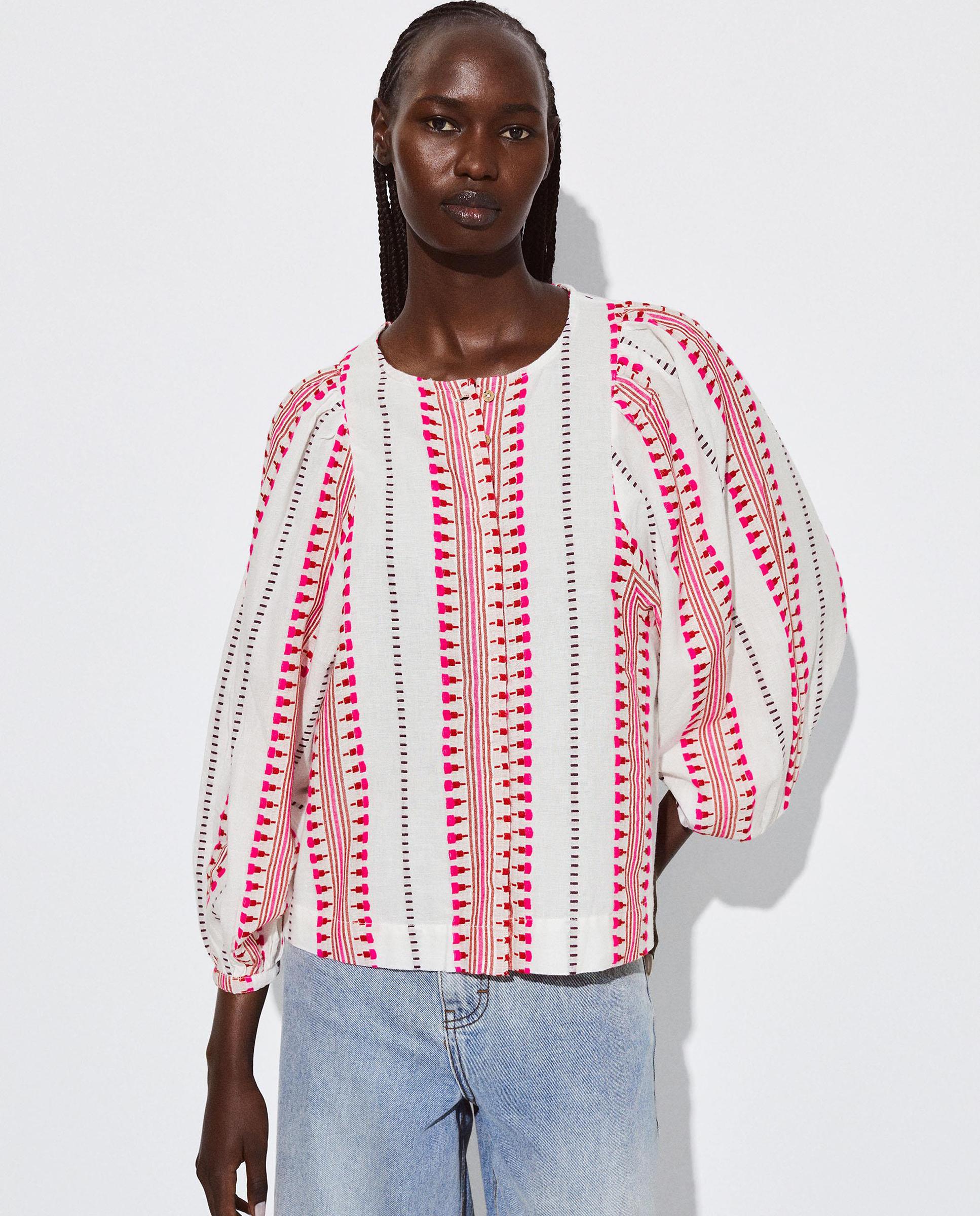 Blusa De Manga Larga PIECES Para Mujer - Cuello Dividido Y Botonadura Delantera, De Poliéster Reciclado
