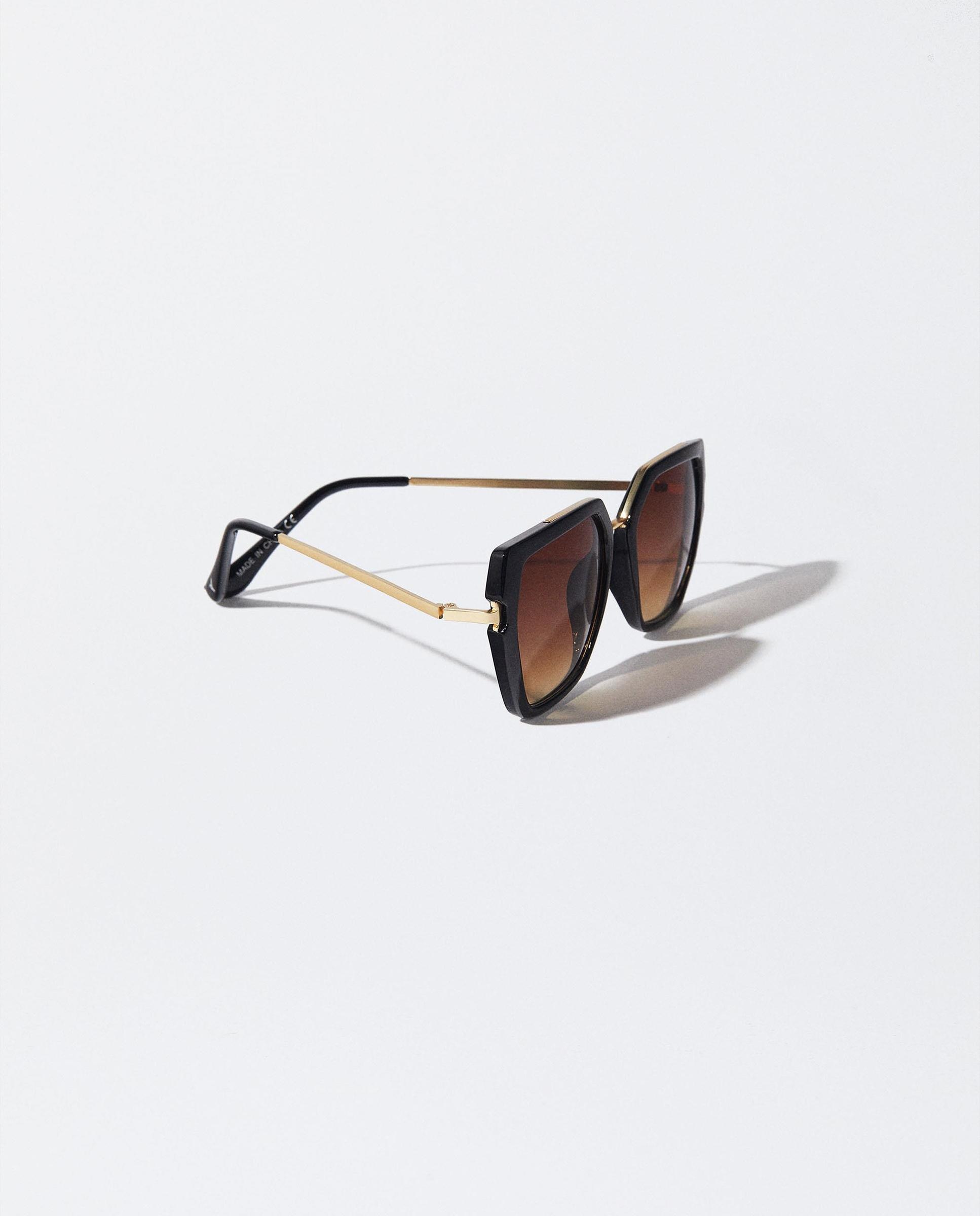 Gafas de sol de mujer con protección uv y forma geométrica en liso - Parfois - Negro Negro-2