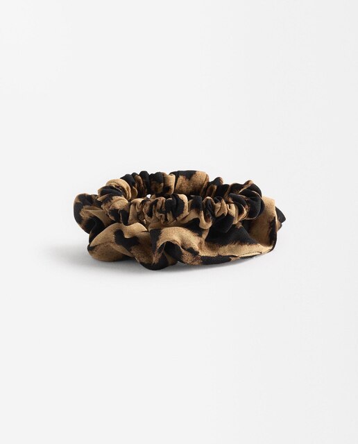 Goma para el pelo grueso con estampado animal print