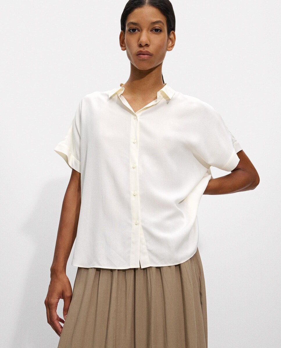 Camisa de mujer de manga corta fluida en liso · Parfois · El Corte