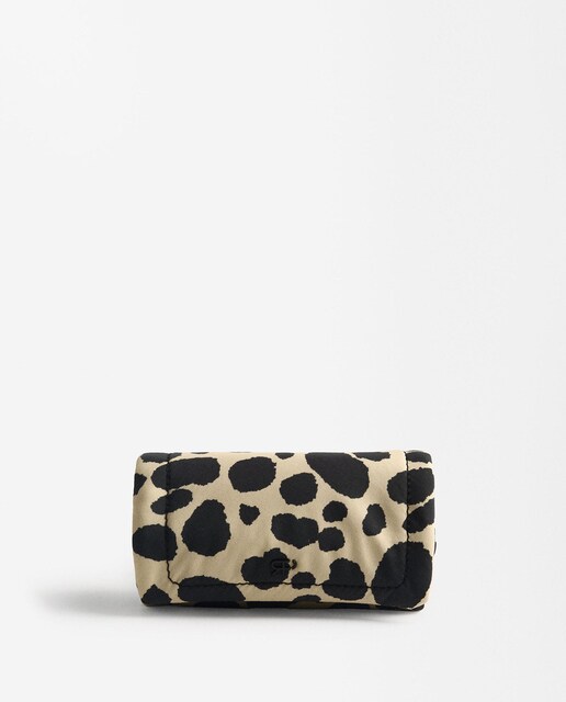 Imagen 0 de Joyero enrollable con estampado animal print