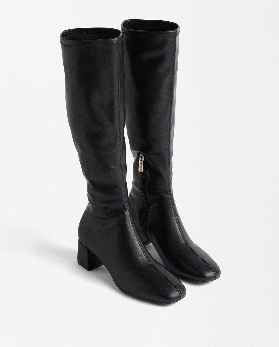 Boots Botas En Parfois Botas De Mujer Altas Con Puntera Cuadrada