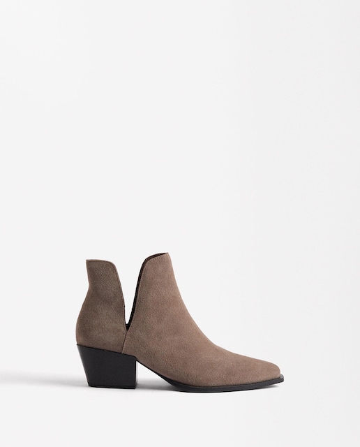 Imagen 0 de Botines de mujer de piel estilo cowboy en liso