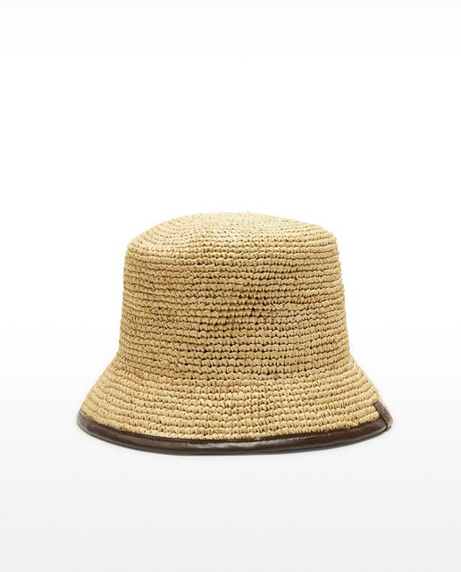 Imagen 0 de Sombrero de mujer estilo bucket de rafia en liso