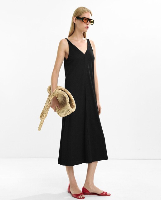 Imagen 0 de Vestido midi fluido con tirantes