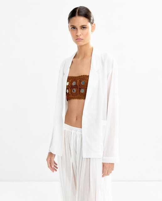 Imagen 0 de Blazer de mujer con pespuntes en liso