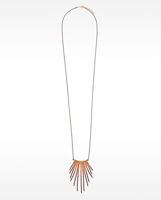 Imagen 0 de Collar largo con abalorio decorativo de cuentas